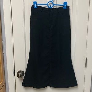 3 for $15 💥 Medium Skirt Front & Back Pockets